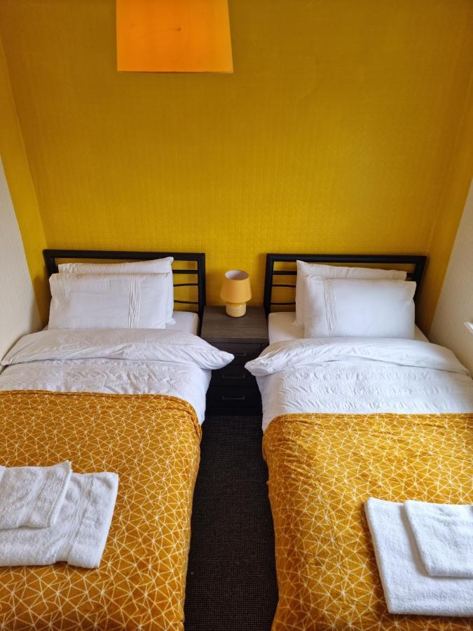 Lovely 2 Bedroom Serviced Apartment With Parking Mansfield Eksteriør billede