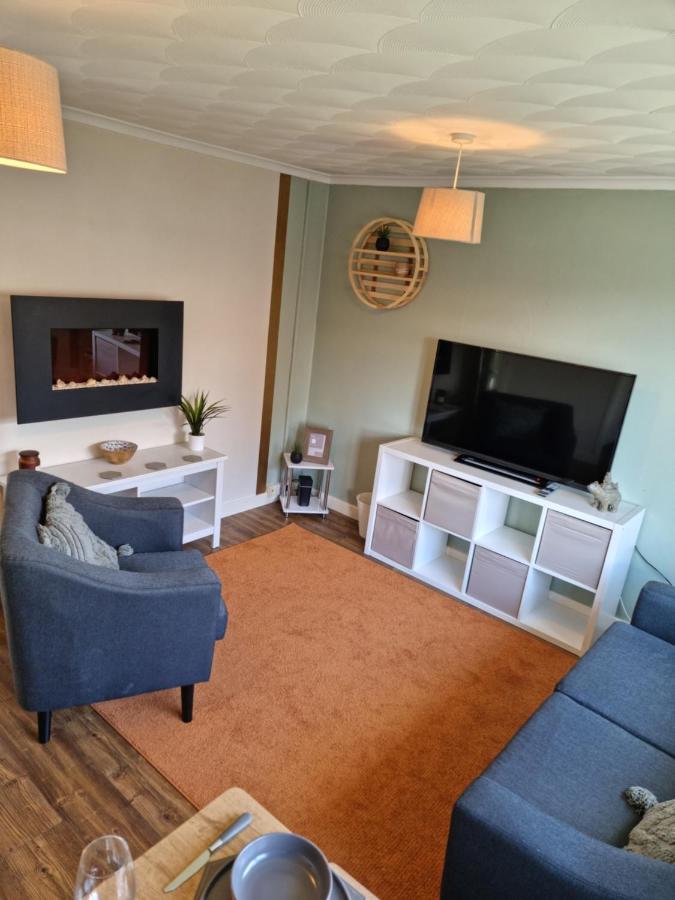 Lovely 2 Bedroom Serviced Apartment With Parking Mansfield Eksteriør billede